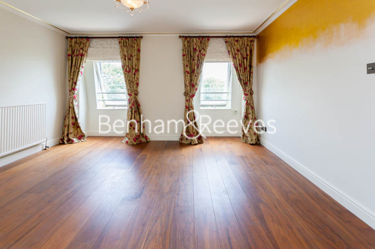2  bedrooms flat to rent in Netherhall Gardens, Hampstead, NW3-image 5