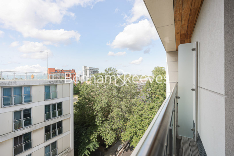 3  bedrooms flat to rent in Winchester Road, Hampstead, NW3-image 6