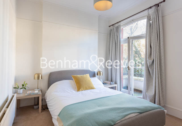 2  bedrooms flat to rent in Nassington Road, Hampstead, NW3-image 3