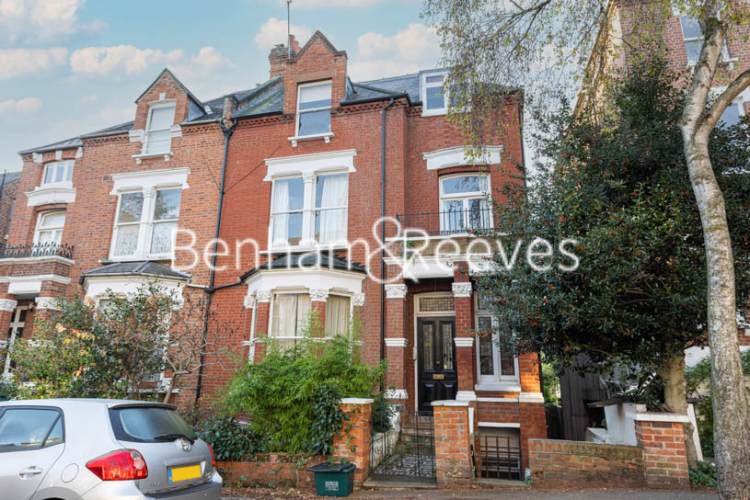 2  bedrooms flat to rent in Nassington Road, Hampstead, NW3-image 6