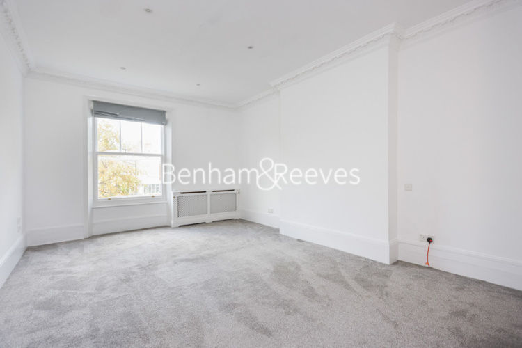 4  bedrooms flat to rent in Canfield Gardens, South Hampstead, NW6-image 9