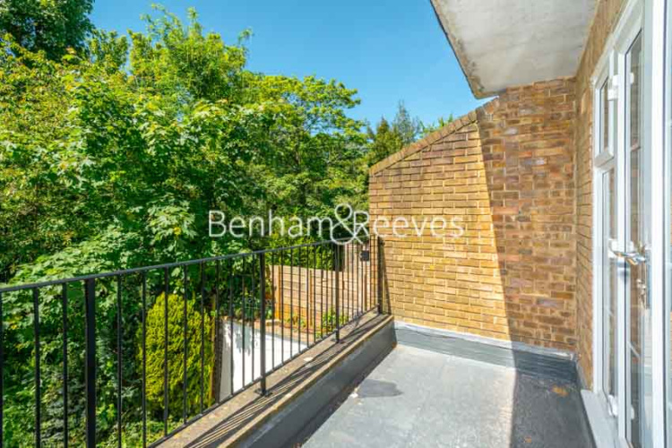 2  bedrooms flat to rent in Parkhill Road, Belsize Park, NW3-image 5