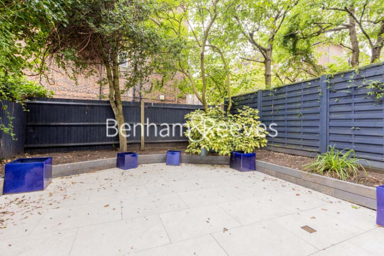 6 bedrooms house to rent in Glenloch Road, Hampstead, NW3-image 17