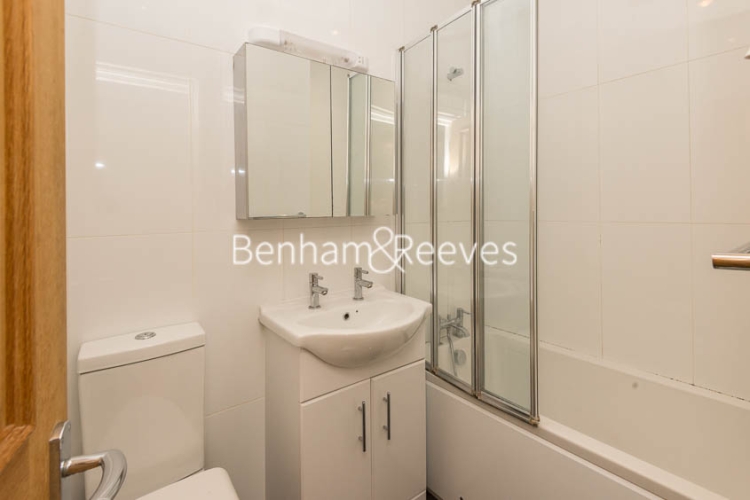 1 bedroom flat to rent in Sutherland Ave, Maida Vale, W9-image 4