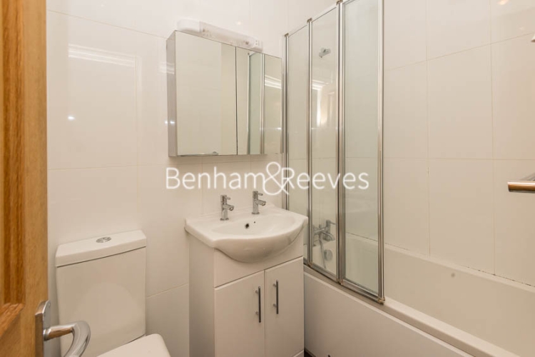 1  bedroom flat to rent in Sutherland Ave, Maida Vale, W9-image 4