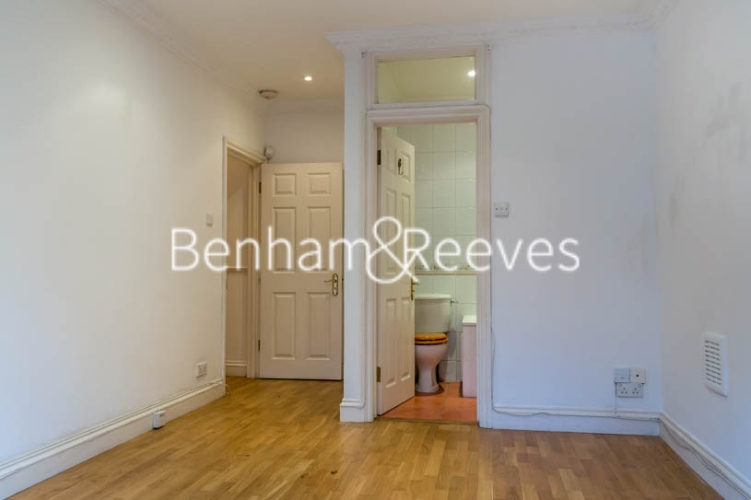 3 bedroom(s) flat to rent in Priory Road, Hampstead, NW6-image 8