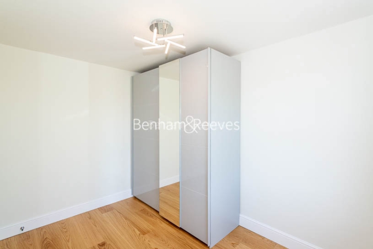 2 bedrooms flat to rent in Parkhill Road, Belsize Park, NW3-image 8