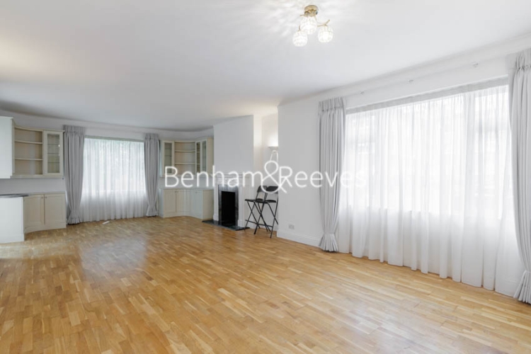 3  bedrooms flat to rent in Avenue Road, Hampstead, NW8-image 1