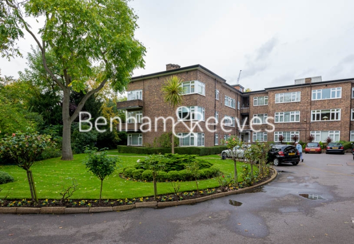 3 bedrooms flat to rent in Avenue Road, Hampstead, NW8-image 5