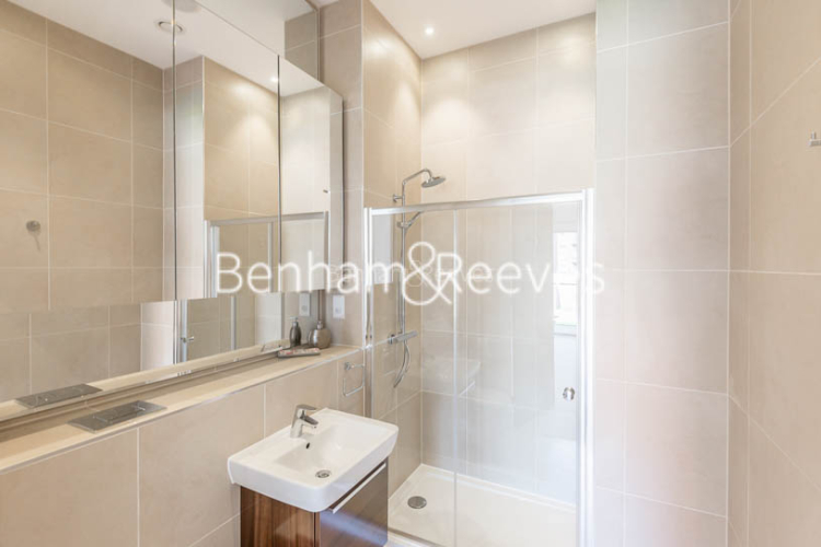 4 bedrooms flat to rent in Finchley Road, Golders Green, NW11-image 4