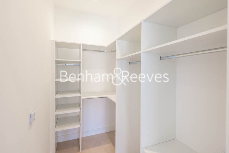 4 bedrooms flat to rent in Finchley Road, Golders Green, NW11-image 5