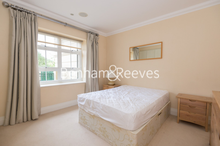 3 bedrooms flat to rent in Hampstead Way, Golders Green, NW11-image 14