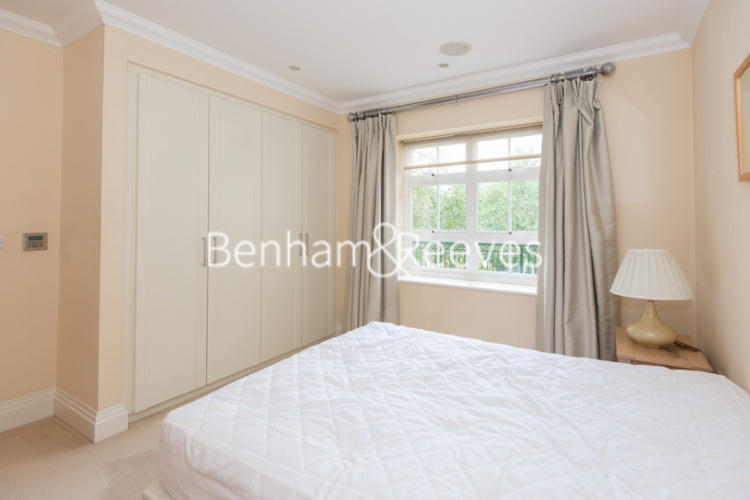 3  bedrooms flat to rent in Hampstead Way, Golders Green, NW11-image 16