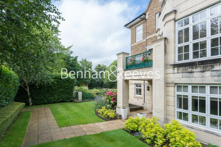 3  bedrooms flat to rent in Hampstead Way, Golders Green, NW11-image 23
