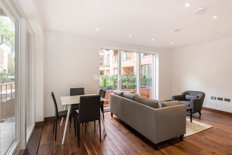 2  bedrooms flat to rent in Maygrove Road, West Hampstead, NW6-image 2