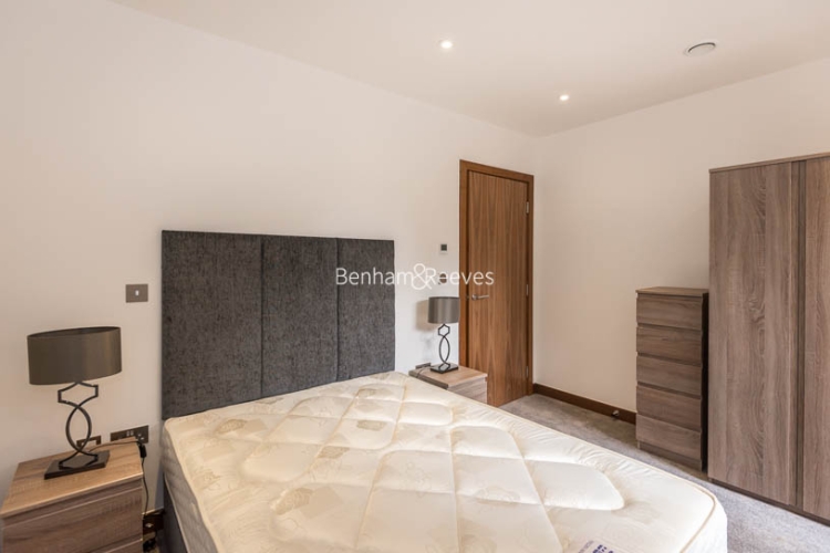 2  bedrooms flat to rent in Maygrove Road, West Hampstead, NW6-image 5