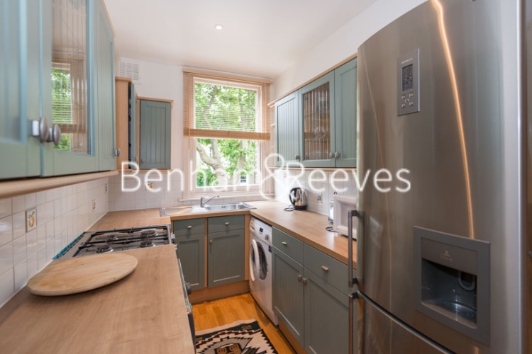 1 bedroom flat to rent in Primrose Gardens, Belsize Park, NW3-image 2