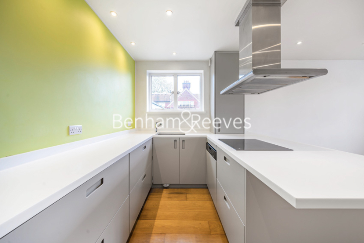 3 bedrooms house to rent in Bracknell Lodge, Hampstead, NW3-image 8