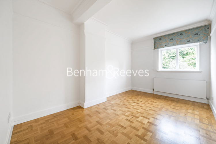 3 bedrooms house to rent in Bracknell Lodge, Hampstead, NW3-image 13