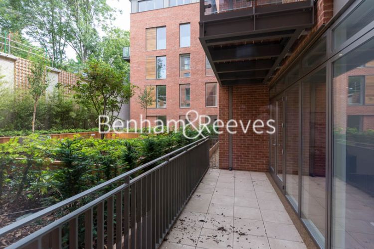 3 bedrooms flat to rent in Maygrove Road, West Hampstead, NW6-image 6