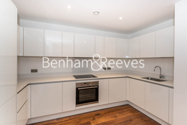 3 bedrooms flat to rent in Maygrove Road, West Hampstead, NW6-image 2