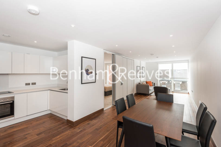 3 bedrooms flat to rent in Maygrove Road, West Hampstead, NW6-image 6