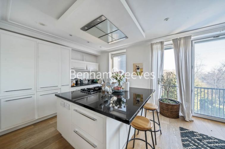 4  bedrooms flat to rent in Redington Road, Hampstead, NW3-image 2