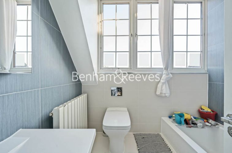 4  bedrooms flat to rent in Redington Road, Hampstead, NW3-image 4