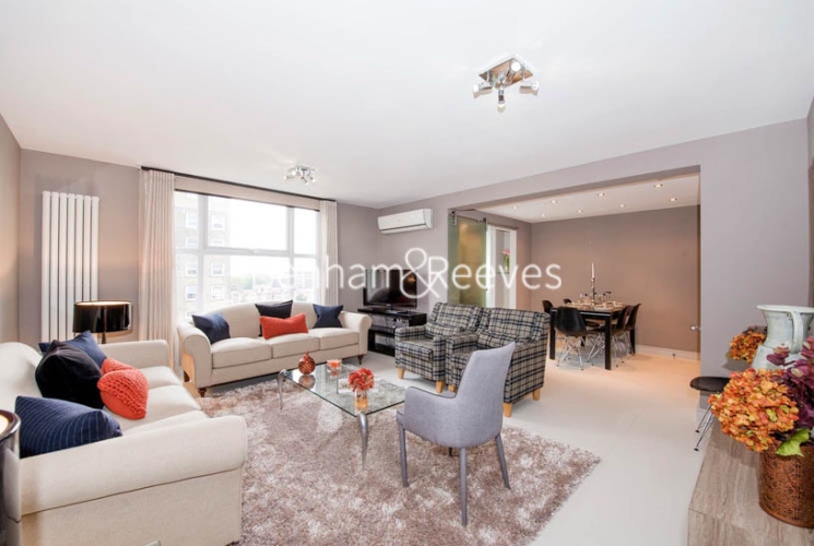 3  bedrooms flat to rent in St Johns Wood Park, Hampstead, NW8-image 1
