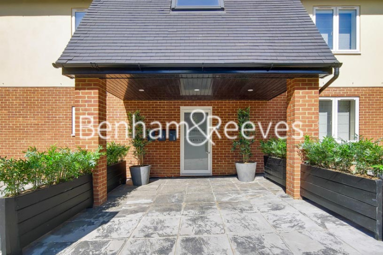 3  bedrooms flat to rent in Golders Green, Hampstead, NW11-image 12