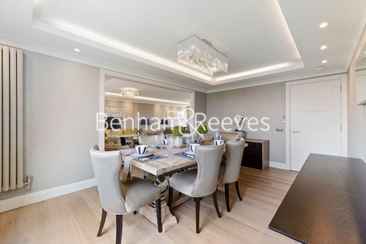 5 bedrooms house to rent in Boydell Court, St John’s Wood, NW8-image 3