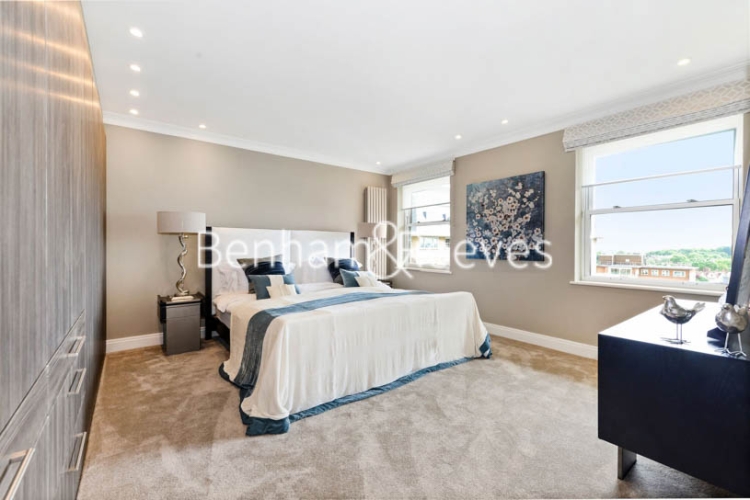 5  bedrooms house to rent in Boydell Court, St John’s Wood, NW8-image 8