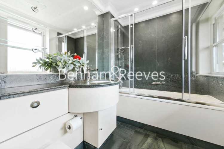 5  bedrooms house to rent in Boydell Court, St John’s Wood, NW8-image 10