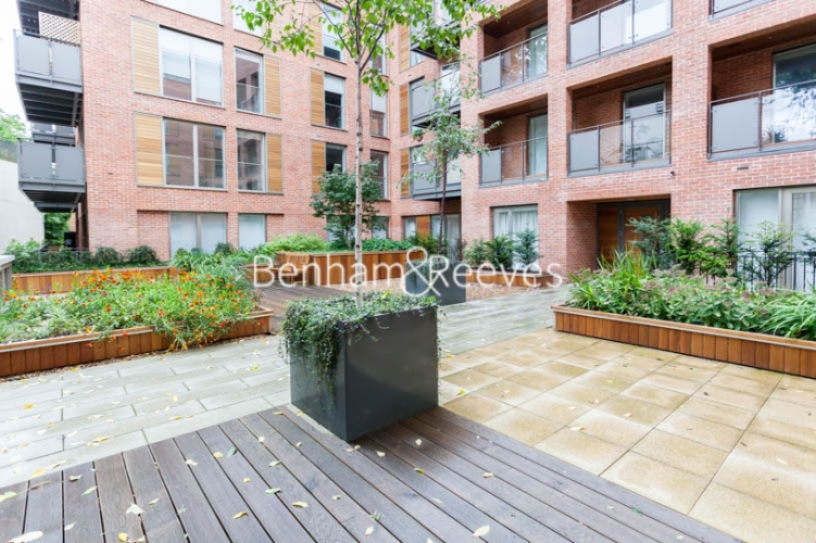 2 bedrooms flat to rent in Maygrove Road, West Hampstead, NW6-image 11