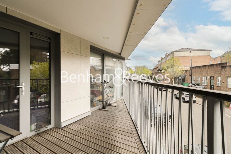 2  bedrooms flat to rent in Iverson Road, Hampstead, NW6-image 4