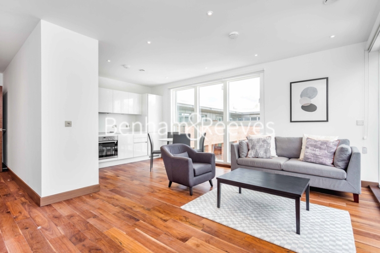 2  bedrooms flat to rent in Maygrove road, West Hampstead, NW6-image 1
