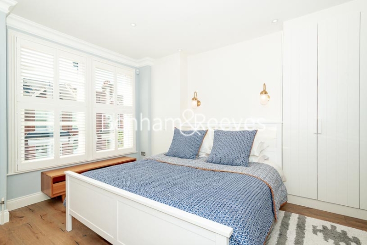 3 bedrooms house to rent in Glengall Road, Queens Park, NW6-image 3