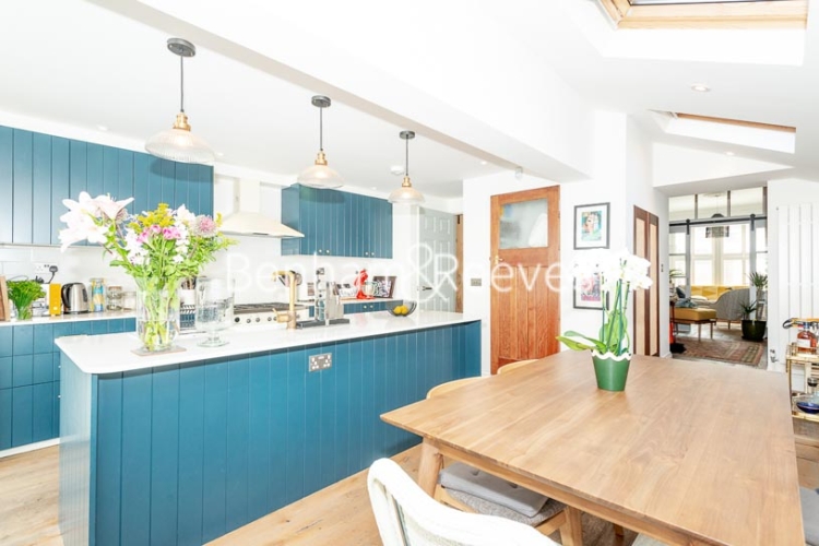 3 bedrooms house to rent in Glengall Road, Queens Park, NW6-image 7