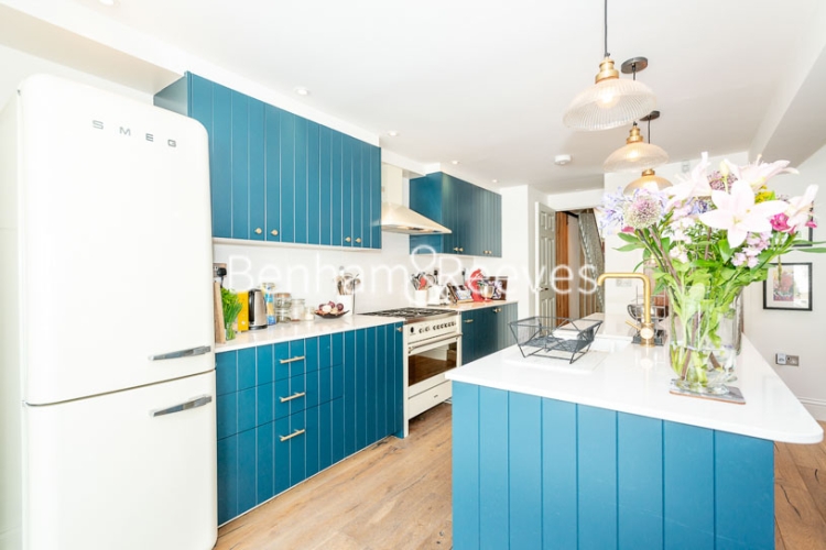 3 bedrooms house to rent in Glengall Road, Queens Park, NW6-image 17