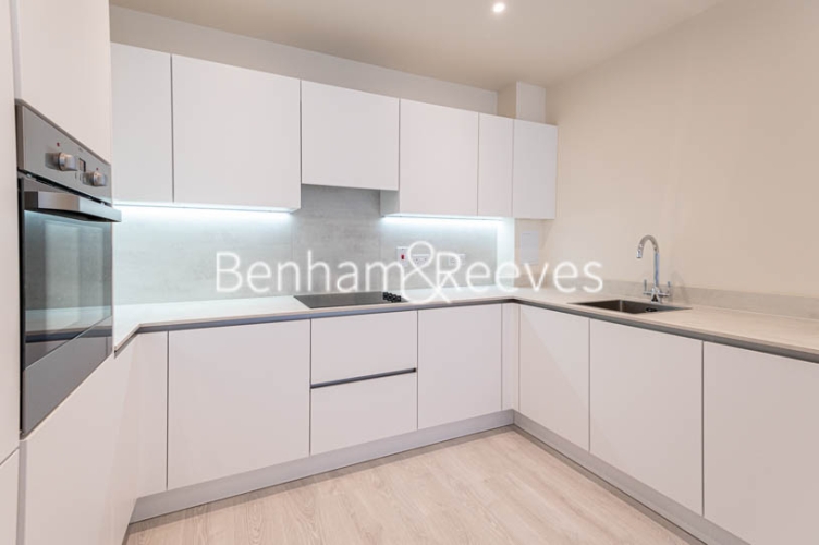 2 bedrooms flat to rent in Royal Engineers Way, Hampstead, NW7-image 2