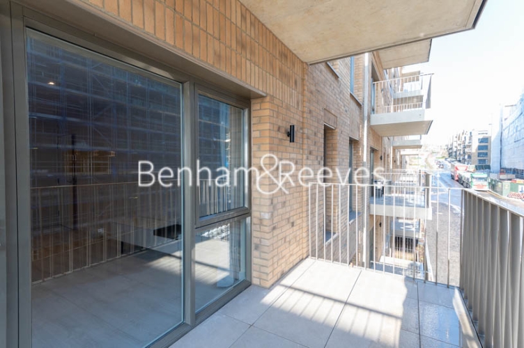 2 bedrooms flat to rent in Royal Engineers Way, Hampstead, NW7-image 5
