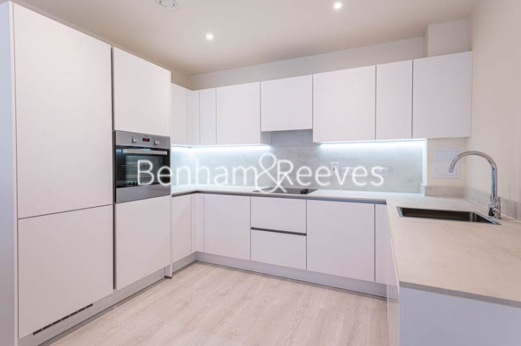 2 bedrooms flat to rent in Royal Engineers Way, Hampstead, NW7-image 2