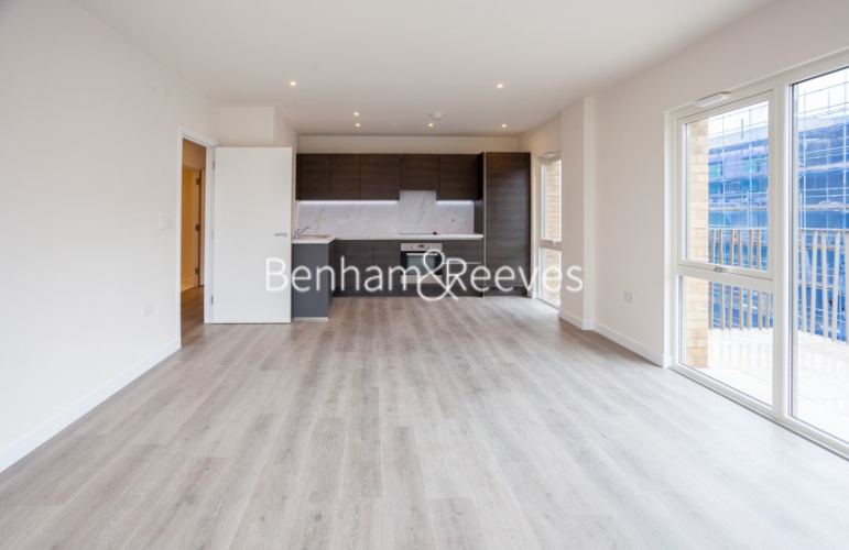 2 bedrooms flat to rent in Arum Apartments, Royal Engineers Way, NW7-image 6