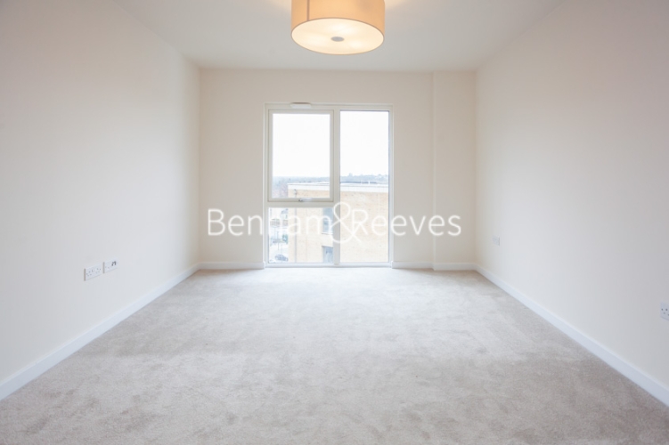 2  bedrooms flat to rent in Arum Apartments, Royal Engineers Way, NW7-image 7