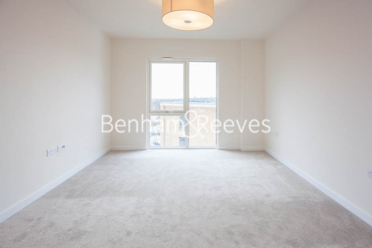 2 bedrooms flat to rent in Royal Engineers Way, Hampstead, NW7-image 7
