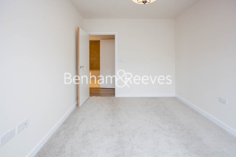2 bedrooms flat to rent in Royal Engineers Way, Hampstead, NW7-image 11