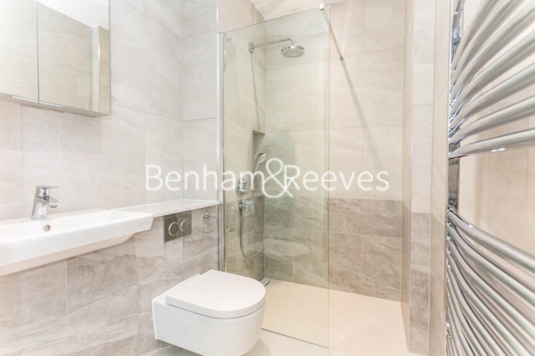 3 bedrooms flat to rent in Masefield Court, Maida Vale, W9-image 3