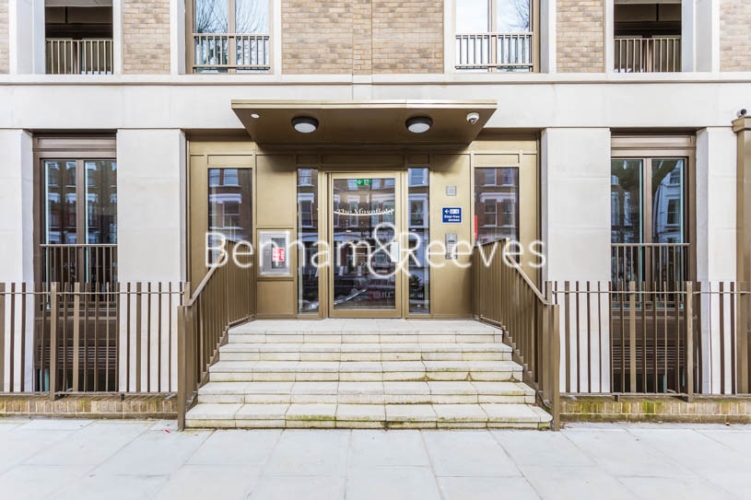 3 bedrooms flat to rent in Masefield Court, Maida Vale, W9-image 6