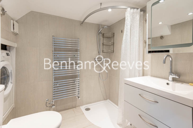 4  bedrooms flat to rent in Park Avenue, Hampstead, NW11-image 9