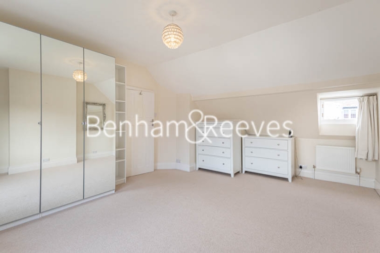 4 bedrooms flat to rent in Park Avenue, Hampstead, NW11-image 16